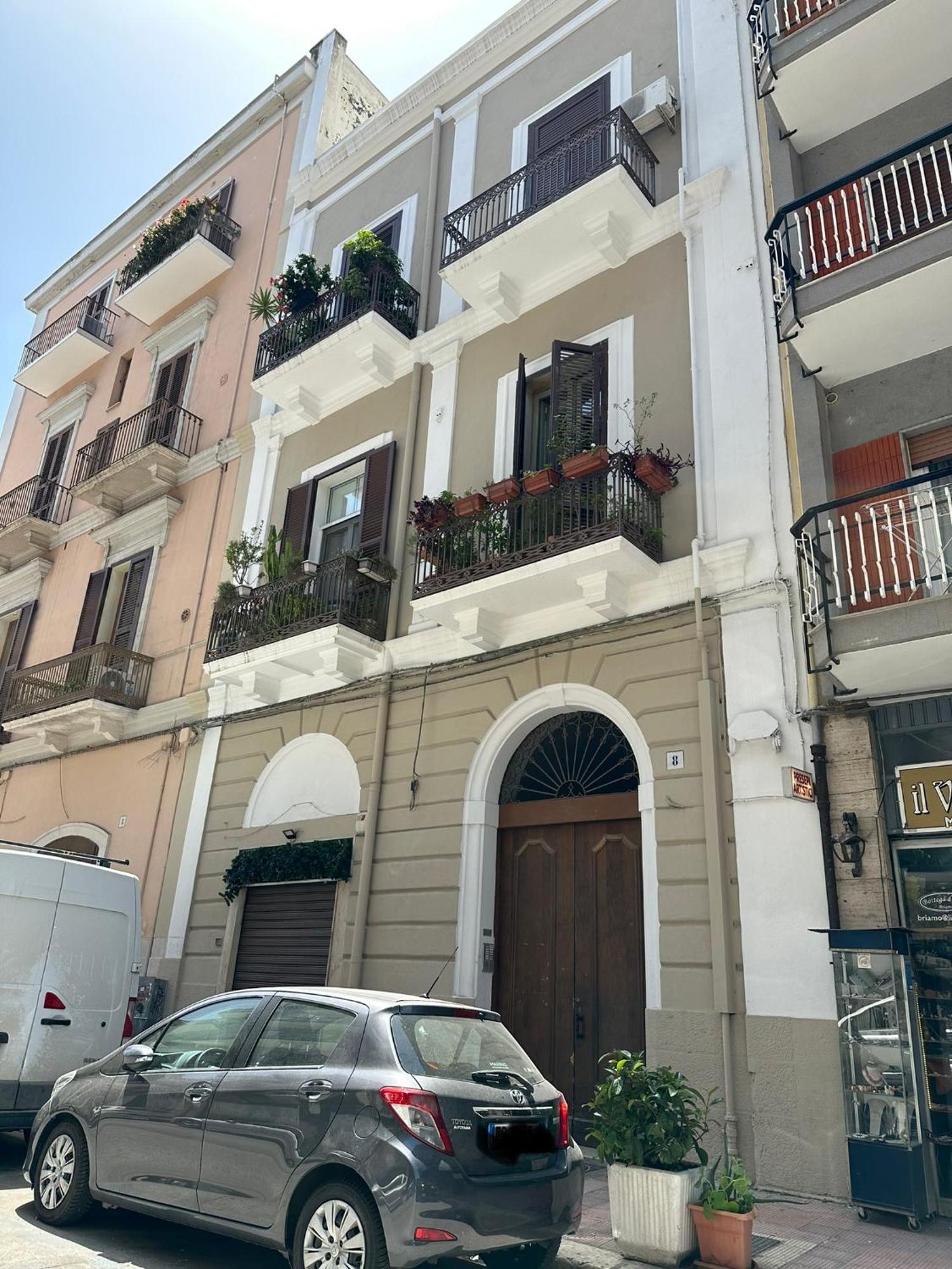 The Marble House Apartment Bari Exterior photo